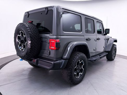 Used 2022 Jeep Wrangler Unlimited Rubicon 4xe w/ Safety Group AWD/4WD image 15