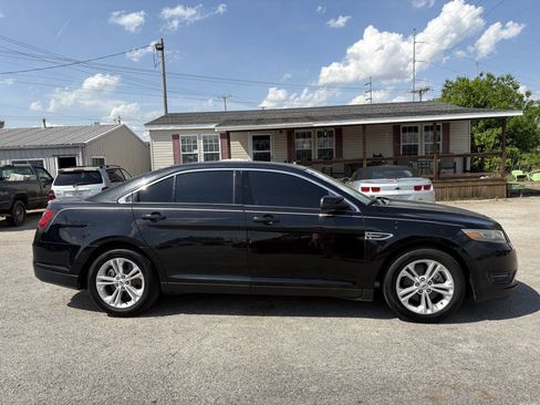 Used 2014 Ford Taurus SEL w/ Equipment Group 201A image 2