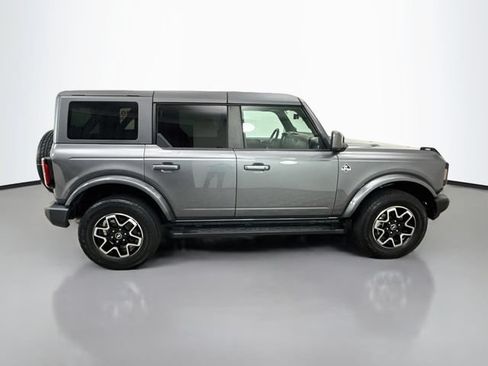 Used 2024 Ford Bronco Outer Banks AWD/4WD image 8