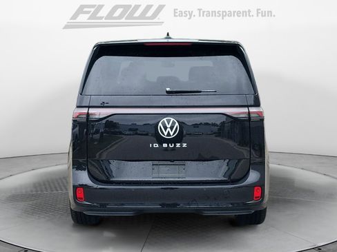 New 2025 Volkswagen ID. Buzz Pro S RWD image 6