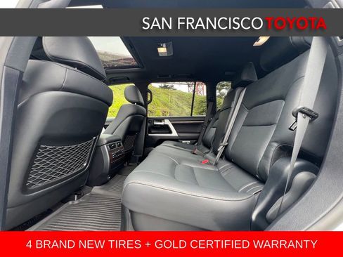 Certified 2020 Toyota Land Cruiser Heritage Edition AWD/4WD image 16