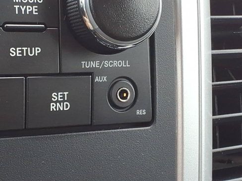 Used 2011 RAM 1500 Big Horn AWD/4WD image 15