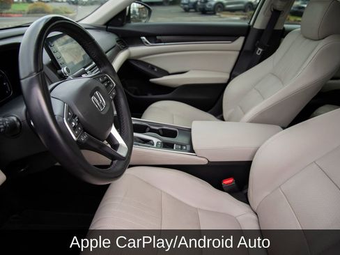 Used 2018 Honda Accord Touring image 13