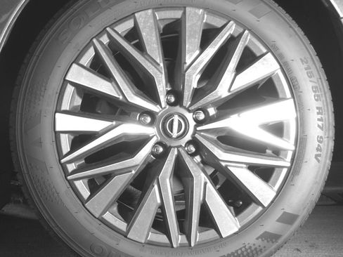 Used 2025 Nissan Altima 2.5 SV image 14