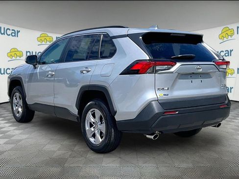 Used 2025 Toyota RAV4 XLE AWD/4WD image 4