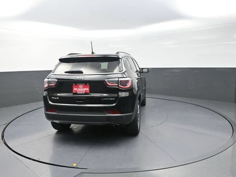 Used 2018 Jeep Compass Limited w/ Navigation Group AWD/4WD image 59