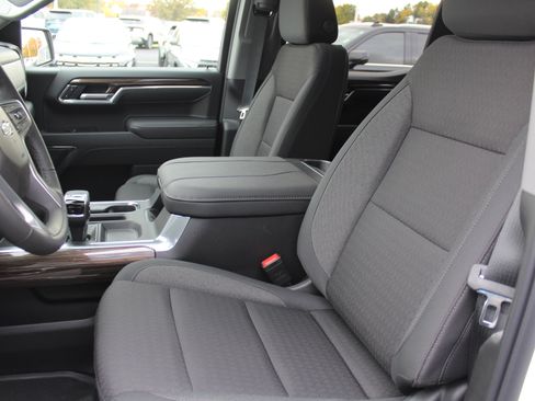 New 2026 Chevrolet Silverado 1500 LT Trail Boss w/ Convenience Package II image 9