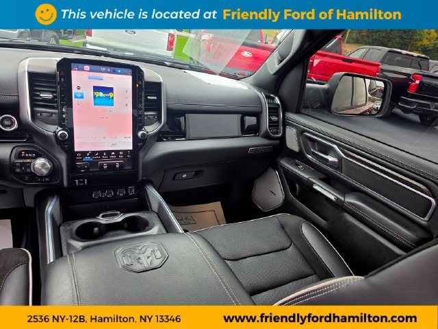 Used 2025 RAM 1500 Laramie AWD/4WD image 15