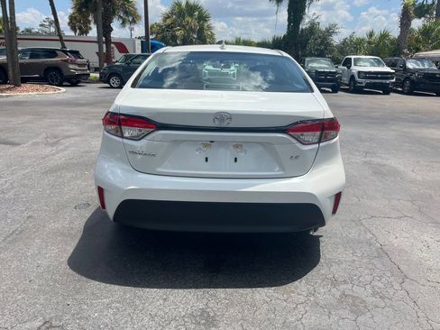 Used 2026 Toyota Corolla LE FWD image 4