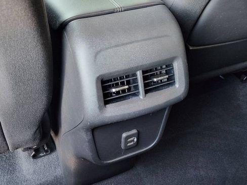 Used 2021 GMC Terrain SLE FWD image 22