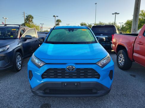 Used 2019 Toyota RAV4 LE w/ All Weather Liner Package image 27