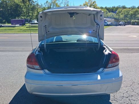 Used 2005 Ford Taurus SEL FWD image 31