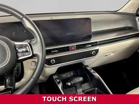 Certified 2024 Kia Sorento S w/ Panoramic Sunroof Package FWD image 9