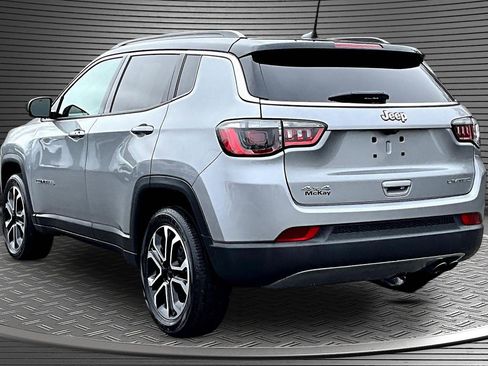 Used 2022 Jeep Compass Limited w/ Sun and Sound Group image 4