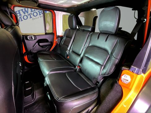 Used 2023 Jeep Wrangler Unlimited w/ Cold Weather Group AWD/4WD image 23