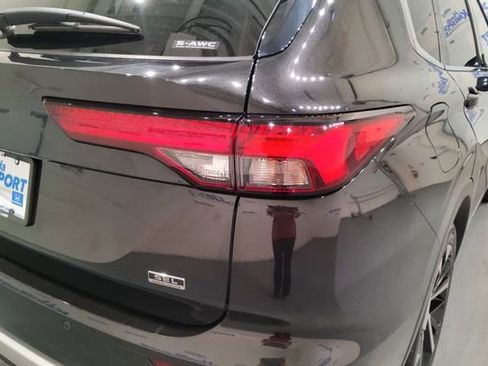 Used 2022 Mitsubishi Outlander SEL AWD/4WD image 8