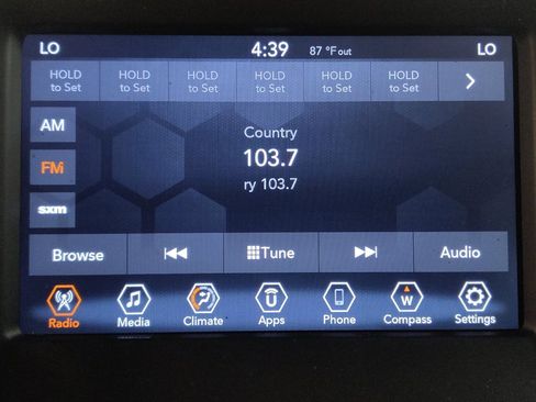 Used 2020 Jeep Compass Sport w/ Tech Group FWD image 25