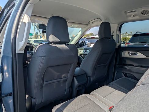 Used 2025 Ford Explorer Active RWD image 20