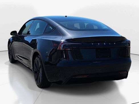Used 2024 Tesla Model 3 Standard Range image 5
