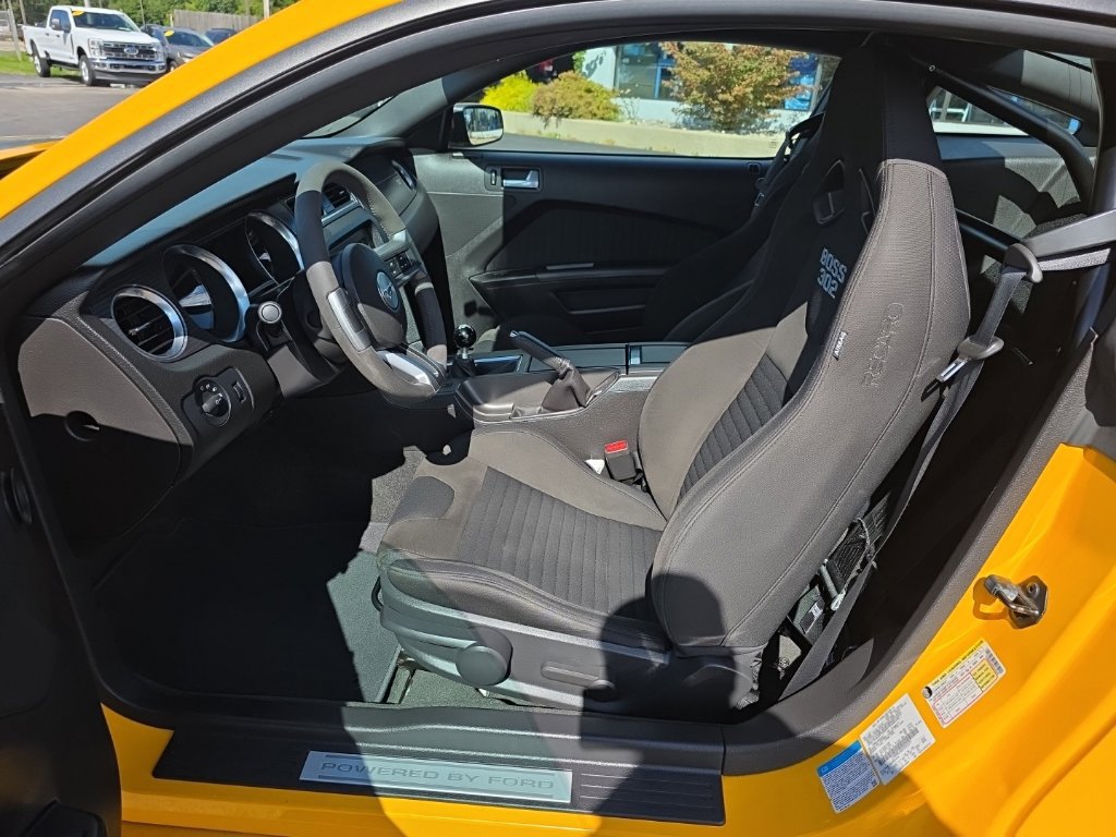 Used 2013 Ford Mustang Boss 302 RWD image 24