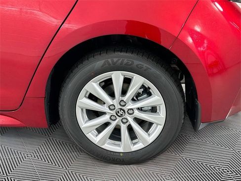 New 2025 Toyota Corolla SE image 16