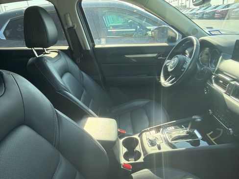 Used 2025 MAZDA CX-5 AWD 2.5 S w/ Preferred Package image 3