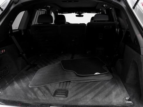 Used 2023 Audi Q7 3.0T Prestige w/ Prestige Package AWD/4WD image 50