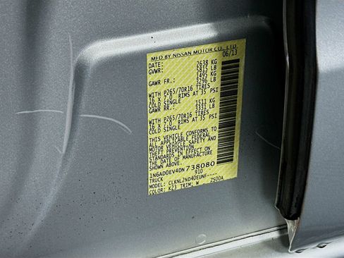 Used 2013 Nissan Frontier SV w/ SV Value Truck Pkg AWD/4WD image 29