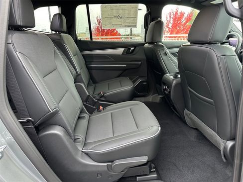 New 2026 Buick Enclave Preferred w/ Power Package image 12