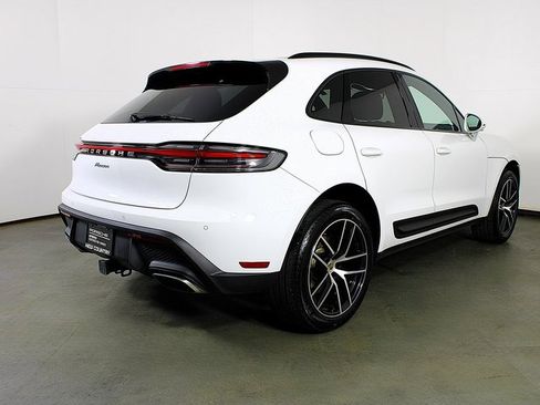 Used 2025 Porsche Macan image 7