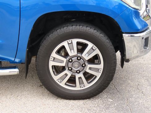 Used 2018 Toyota Tundra 1794 Edition image 9