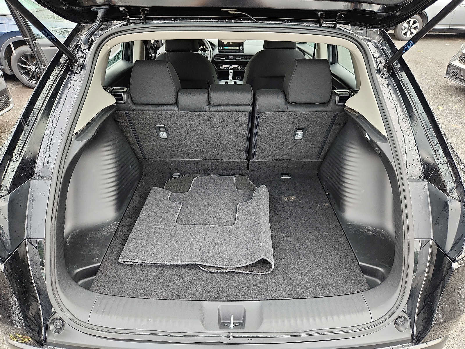 Certified 2024 Honda HR-V LX image 27