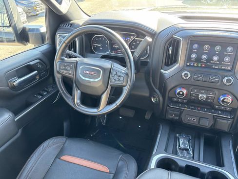 Certified 2021 GMC Sierra 2500 AT4 w/ AT4 Premium Plus Package image 27
