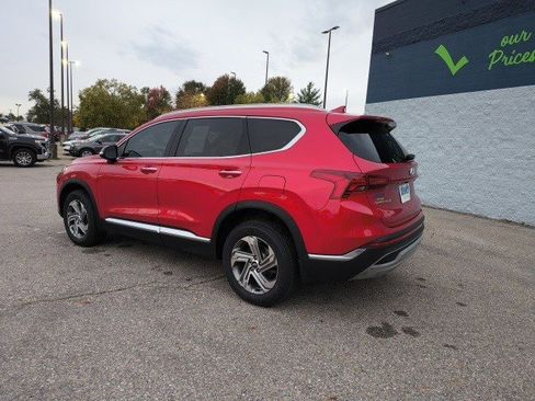 Used 2022 Hyundai Santa Fe SEL w/ Convenience Package image 3