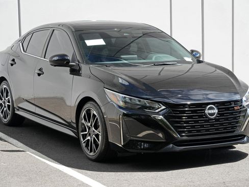 Used 2024 Nissan Sentra SR w/ SR Premium Package FWD image 49