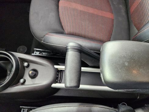 Used 2013 MINI Cooper Countryman image 24