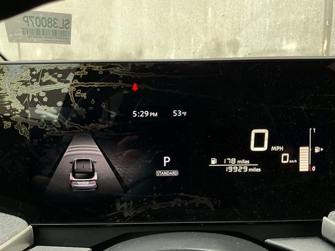 Used 2025 Nissan Kicks SV image 34