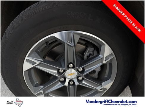 Certified 2025 Chevrolet Blazer LT AWD/4WD image 9