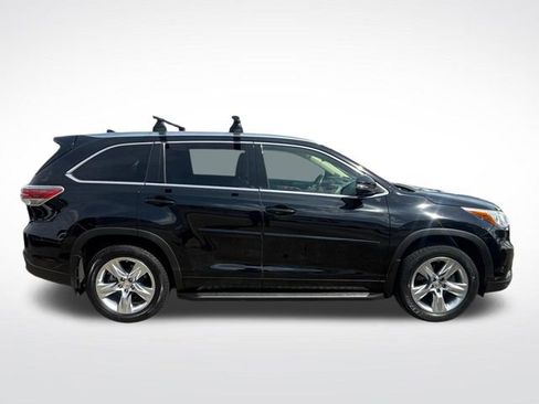 Used 2014 Toyota Highlander Limited FWD image 11
