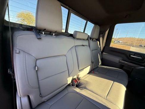 Used 2020 Chevrolet Silverado 2500 LTZ image 17