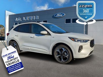 New 2025 Ford Escape ST-Line Elite w/ Premium Technology Package