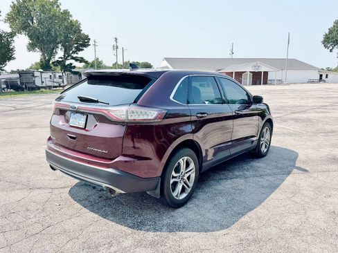 Used 2017 Ford Edge Titanium w/ Equipment Group 301A FWD image 5