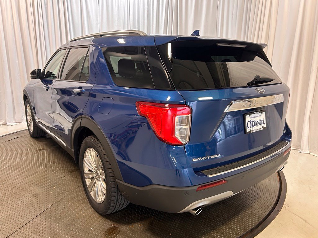 Used 2020 Ford Explorer Limited AWD/4WD image 2