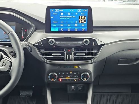 Used 2025 Ford Escape Active w/ Cold Weather Package image 14