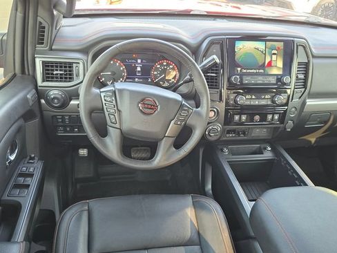 Used 2024 Nissan Titan PRO-4X w/ Pro-4x Convenience Package AWD/4WD image 11
