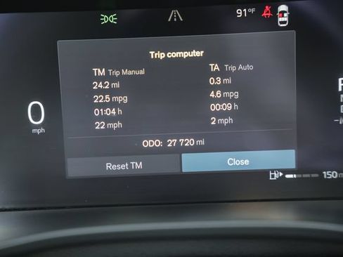 Used 2023 Volvo XC40 B5 Plus w/ Protection Package Premier AWD/4WD image 45