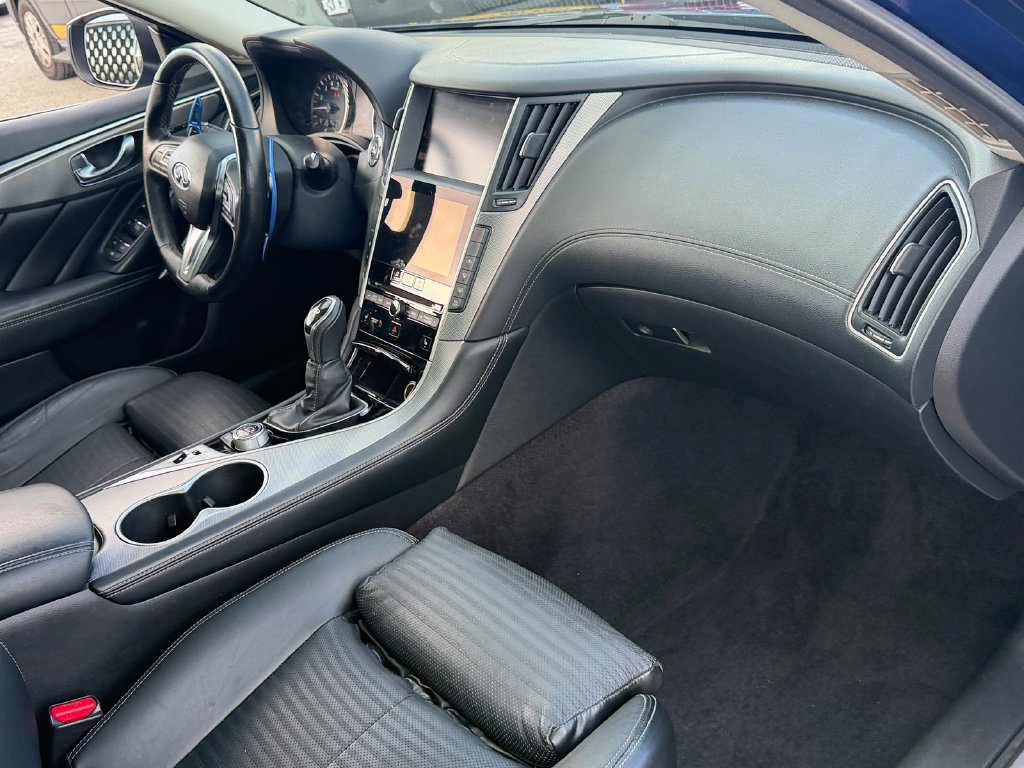 Used 2020 INFINITI Q50 Sport RWD image 17