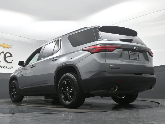 Used 2023 Chevrolet Traverse LS w/ Midnight/Sport Edition FWD image 5