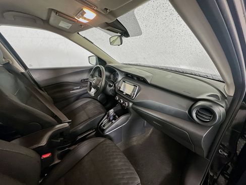 Used 2022 Nissan Kicks S FWD image 26