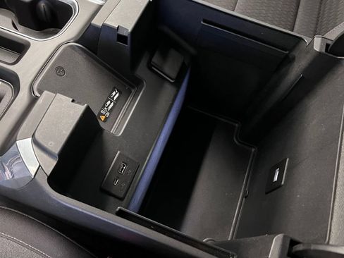 Used 2022 Chevrolet Silverado 1500 RST image 33